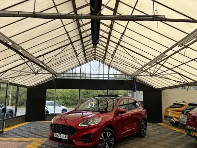 Used Ford Kuga ST-Line X 225 HP (165 kW) 2022 Lucid red (exclusive paint) SUV