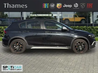Used Fiat Tipo Garmin 128 HP (94 kW) 2023 Black Hatchback