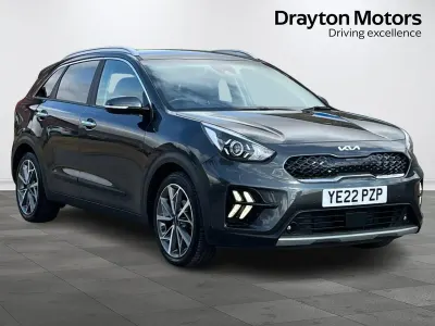 Used Kia Niro 139 HP (102 kW) 2022 Grey SUV