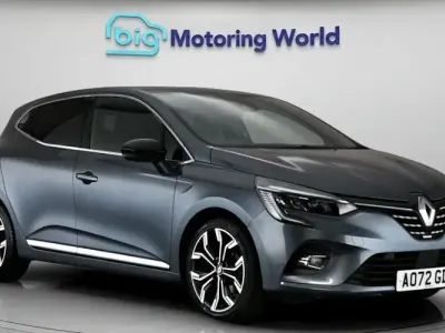 Used Renault Clio Techno 145 HP (106 kW) 2022 Grey Hatchback
