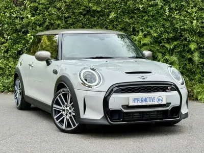Used Mini Cooper S Exclusive 178 HP (130 kW) 2022 Silver Hatchback