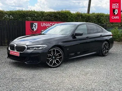 Używany BMW 520 M Sport 2021 Czarny Sedan/Limuzyna