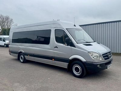 Usado Mercedes Sprinter 130 HP (95 kW) 2013 Prateado Van