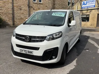 Used Vauxhall Vivaro Sportive 100 HP (73 kW) 2020 White MPV