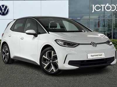 Used VW ID.3 Pro 150 kW (204 HP) 2024 White Hatchback