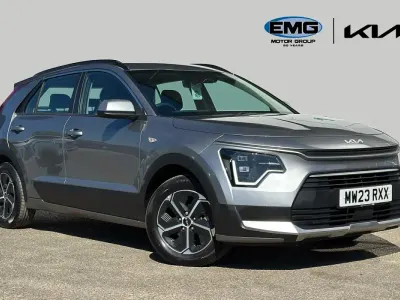 Używany Kia Niro 139 KM (102 kW) 2023 Szary SUV