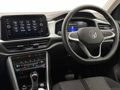 Used VW T-Roc Match 150 HP (110 kW) 2025 Black SUV