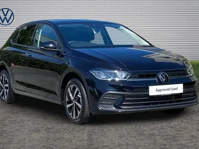 New VW Polo Match 95 HP (69 kW) 2025 Black Hatchback