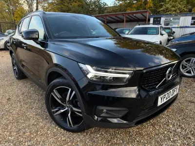 Usado Volvo XC40 R-Design 190 HP (139 kW) 2020 Preto SUV