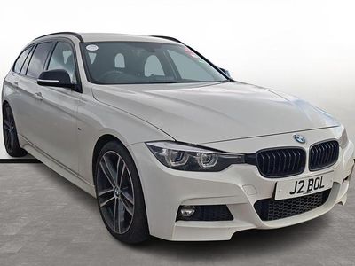 Begagnad BMW 320 M Sport 181 HK (133 kW) 2019 Vit Kombi