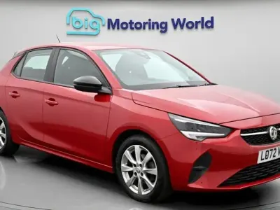 Second-hand Vauxhall Corsa Design Edition 75 CP (55 kW) 2022 Roșu Hatchback