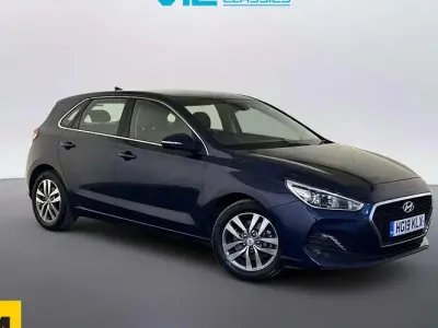 Used Hyundai i30 SE 120 HP (88 kW) 2019 Blue Hatchback