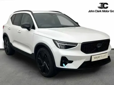 Used Volvo XC40 Plus 161 HP (118 kW) 2026 White SUV