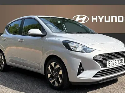 Used Hyundai i10 Advanced 63 HP (46 kW) 2025 Grey Hatchback
