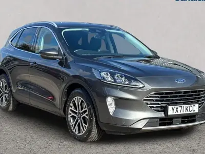 Käytetty Ford Kuga Titanium 225 HP (165 kW) 2020 Harmaa Katumaasturi