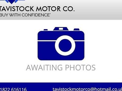 Black Used 2021 Vauxhall Vivaro Elite MPV | £17,695 (A bit pricey)