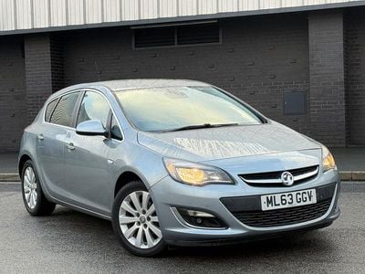 Silver Used 2013 Vauxhall Astra Elite Hatchback | £3,790 (Fair price)