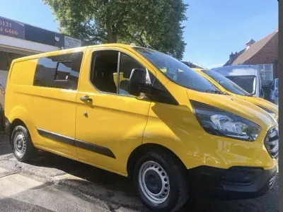 Used Ford Transit Custom 130 HP (95 kW) 2022 Yellow Van