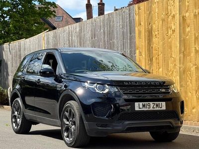 Second-hand Land Rover Discovery Sport Landmark 180 CP (132 kW) 2019 Negru SUV