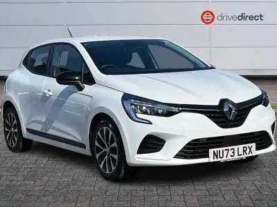 Used Renault Clio Evolution 90 HP (66 kW) 2023 White Hatchback