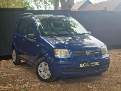 Begagnad Fiat Panda Dynamic 2008 Blå Halvkombi