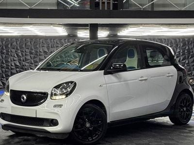 White Used 2015 Smart ForFour Proxy Hatchback | £3,495 (Fair price)