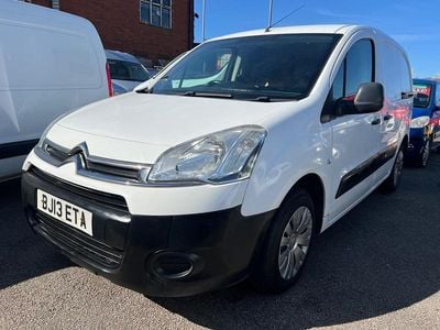 Used Citroën Berlingo 75 HP (55 kW) 2013 White MPV