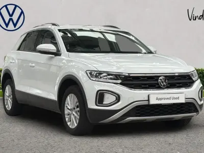 Used VW T-Roc Life 108 HP (79 kW) 2023 White SUV