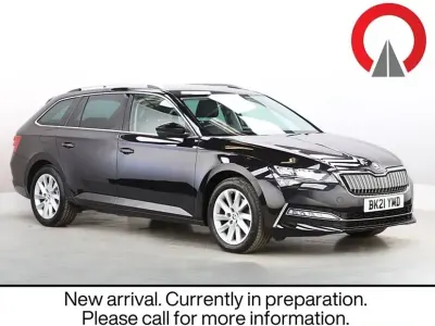 Used Skoda Superb SE Technology 218 HP (160 kW) 2021 Black Estate