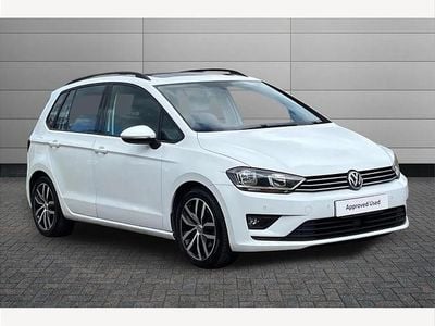 Used VW Golf Sportsvan SE 125 HP (91 kW) 2016 White MPV