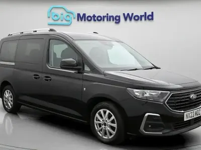 Used Ford Tourneo Titanium 122 HP (89 kW) 2026 Estate