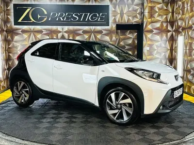 Usado Toyota Aygo X 72 HP (52 kW) 2024 Branco SUV