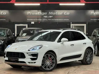 Used Porsche Macan T 360 HP (264 kW) 2017 White SUV