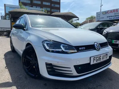 Used VW Golf VII GTD 184 HP (135 kW) 2016 White Hatchback