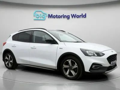 Used Ford Focus Active 120 HP (88 kW) 2020 White Hatchback