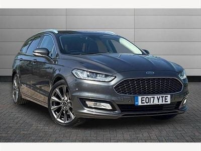 Begagnad Ford Mondeo Vignale 240 HK (176 kW) 2017 Grå Kombi