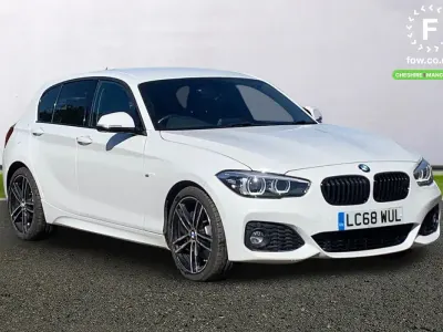 Begagnad BMW 120 Efficient Dynamics 184 HK (135 kW) 2018 Vit Halvkombi