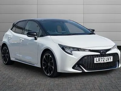 Begagnad Toyota Corolla Sport 122 HK (89 kW) 2022 Vit Halvkombi