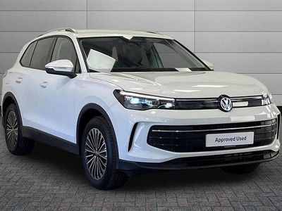 Używany VW Tiguan Match 150 KM (110 kW) 2026 Biały SUV