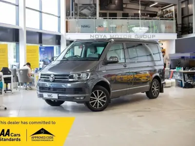 Usado VW California California 204 HP (150 kW) 2017 Cinzento Van