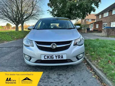 Used Vauxhall Viva 75 HP (55 kW) 2016 Silver Hatchback