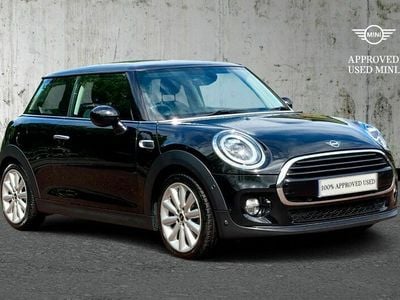 Black Used 2018 Mini Cooper Classic Hatchback | £10,495 (Fair price)