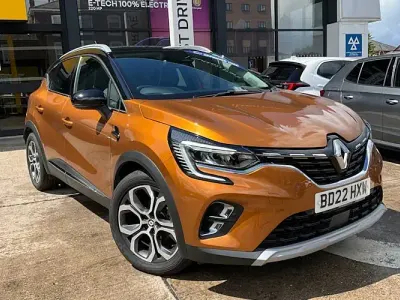 Used Renault Captur SE 140 HP (102 kW) 2022 Orange SUV