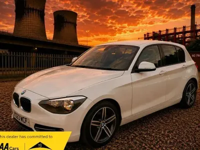 Used BMW 118 Sport Line 143 HP (105 kW) 2012 White Hatchback