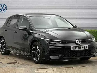 Used VW Golf VIII 150 HP (110 kW) 2025
