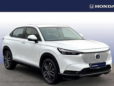 Used Honda HR-V Elegance 131 HP (96 kW) 2023 Platinum white SUV