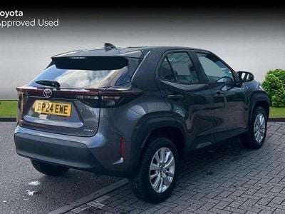 Used Toyota Yaris Cross 113 HP (83 kW) 2024 Grey SUV