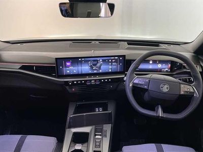 Second-hand Vauxhall Grandland X Ultimate 136 CP (100 kW) 2024 Alb SUV