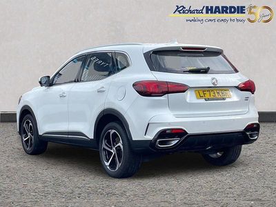 White Used 2023 MG HS SE SUV | £16,599 (Fair price)