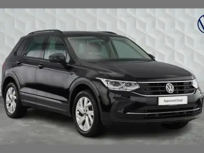 Usado VW Tiguan Life 245 CV (180 kW) 2022 Negro SUV